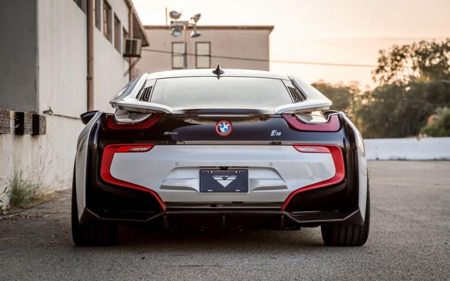  BMW i8 by Vorsteiner (V-FF 103) 2016 года  (фото 12 из 32)